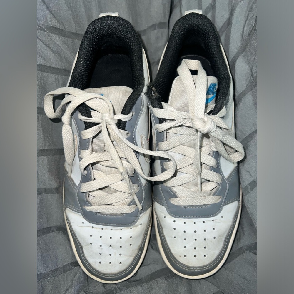White and Gray/Blue Nike Sneakers - Size 4Y